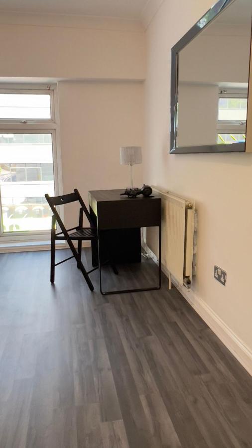 Aldgate Rooms Лондон Екстериор снимка