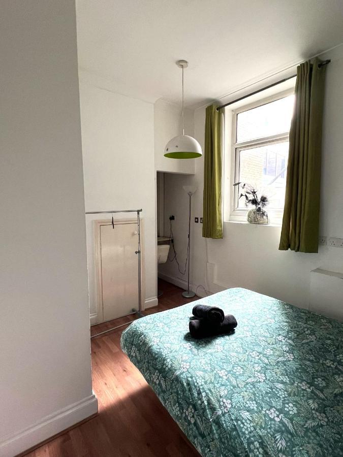 Aldgate Rooms Лондон Екстериор снимка