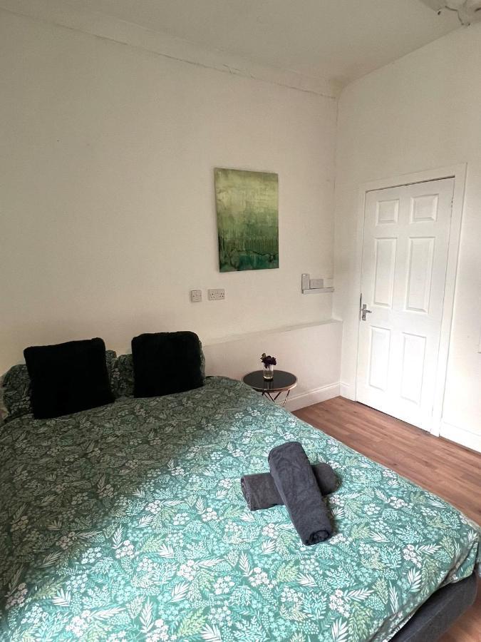 Aldgate Rooms Лондон Екстериор снимка