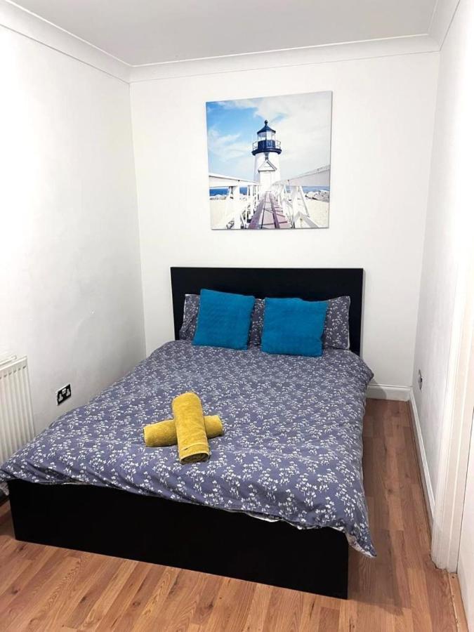 Aldgate Rooms Лондон Екстериор снимка